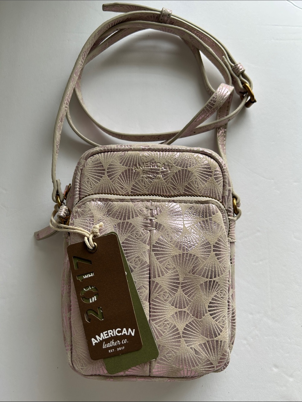 NWT American Leather Co. Cleveland Mini Leather Crossbody Bag in Lavender Skies